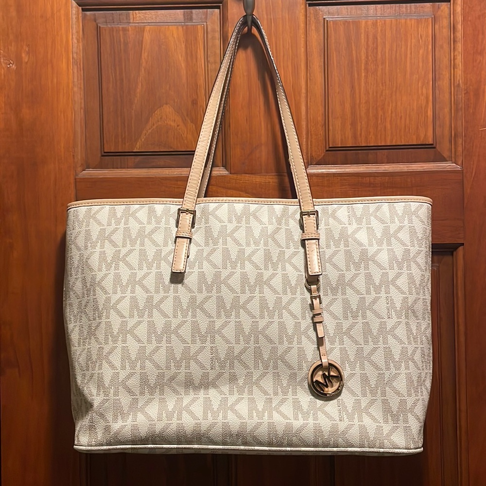 Used condition Michael Kors bag